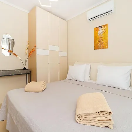Luxurious 4-bedroom Anya With Private Pool In Kassandra, Halkidiki *