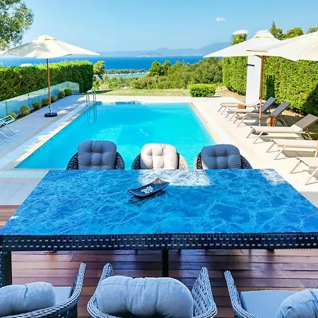 Luxurious 4-bedroom Anya With Private Pool In Kassandra, Halkidiki Villa *